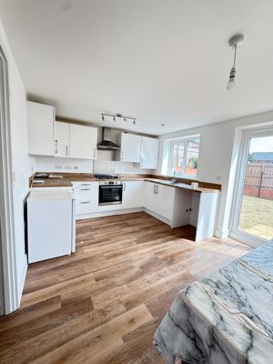 Photo 18- click for photo gallery